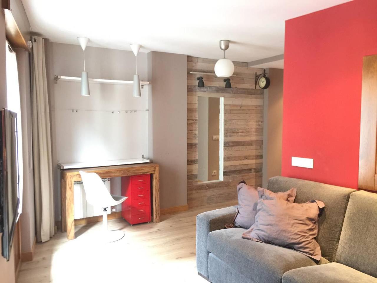 Calleestafeta, Apartamento Apartment Pamplona Exterior photo